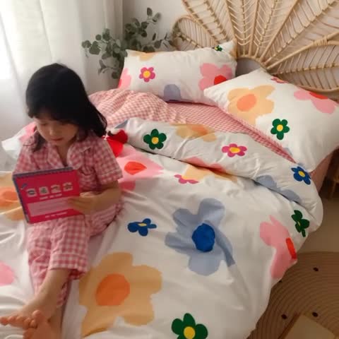 91家纺网 家纺一手货源 找家纺 星期八 2020新款13372全棉四件套 涂鸦花朵