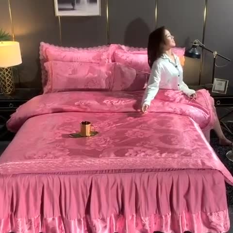 91家纺网 家纺一手货源 找家纺 美织缘家纺 2020床裙款莫代尔蕾丝花边贡缎四件套盛世相约-豆沙