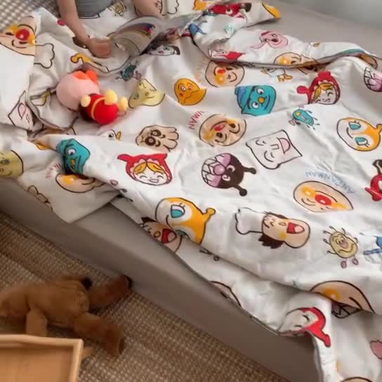 91家纺网 家纺一手货源 找家纺 时年家纺2020新款40支全棉13372喷气羽丝夏被面包超人