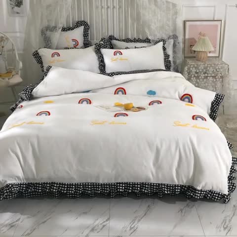 91家纺网 家纺一手货源 找家纺 欧冠家纺 2020新款毛巾绣色织四件套 彩虹-黑白