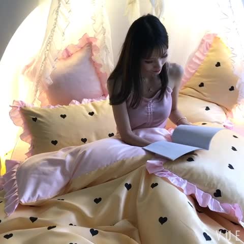 91家纺网 家纺一手货源 找家纺 欧冠 2020新款韩式床裙式水洗真丝绣花四件套 挚爱-米黄