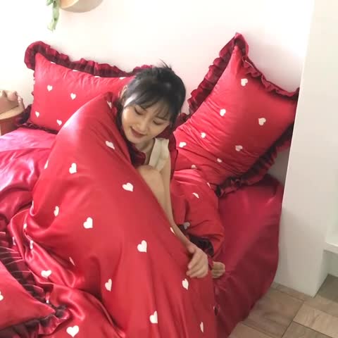 91家纺网 家纺一手货源 找家纺 欧冠 2020新款水洗真丝蕾丝花边款四件套 挚爱-红