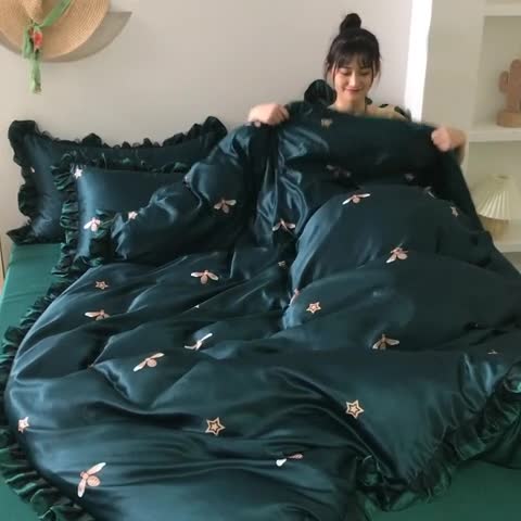 91家纺网 家纺一手货源 找家纺 欧冠 2020新款水洗真丝蕾丝花边款四件套 小蜜蜂-墨绿