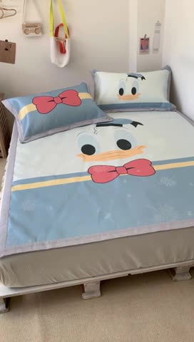 91家纺网 家纺一手货源 找家纺 时年 2020新款水洗养生凉席 萌鸭先生