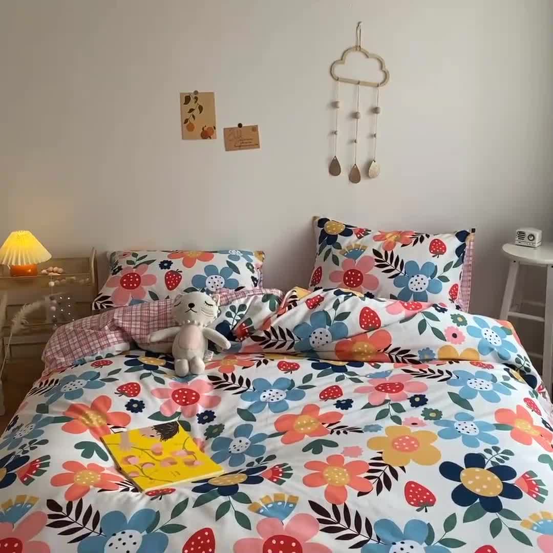 91家纺网 家纺一手货源 找家纺 星期八 2020新款全棉13070亲子四件套系列 花儿朵朵