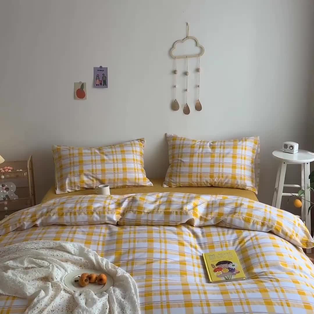 91家纺网 家纺一手货源 找家纺 星期八 2020新款全棉13070亲子四件套系列 黄格