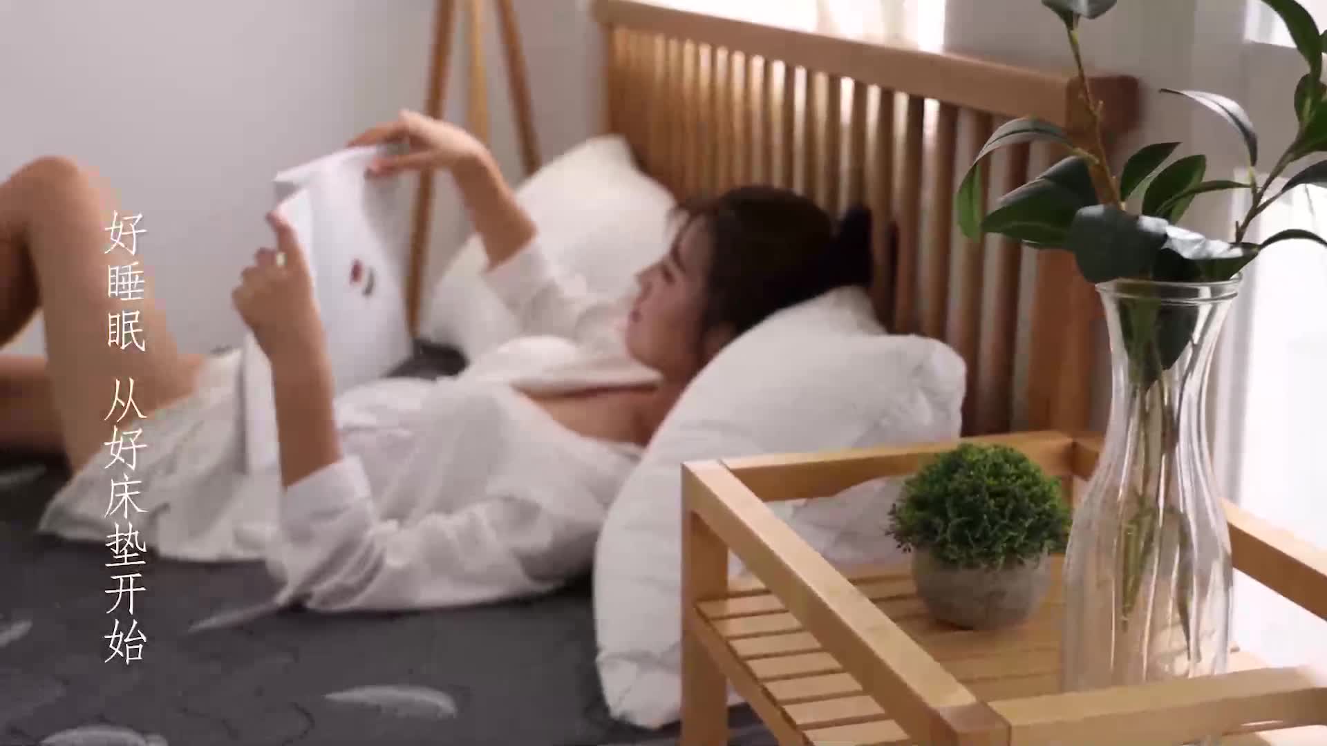 91家纺网 家纺一手货源 找家纺 欣罗兰垫业 2022新款床垫 羽毛