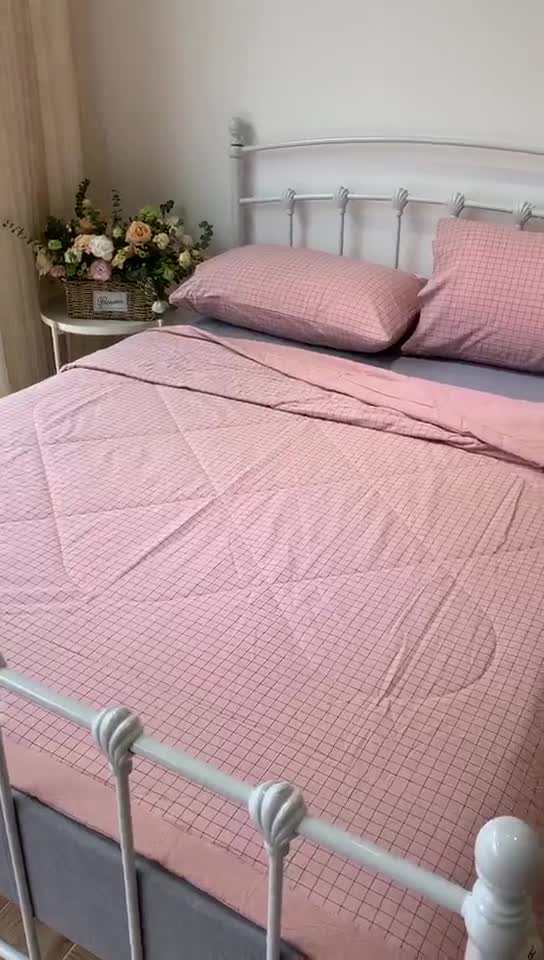 91家纺网 家纺一手货源 找家纺 久典家居 2020新款色织水洗棉夏被 粉格