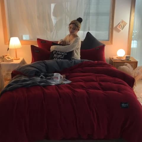 91家纺网 家纺一手货源 找家纺 唐人居 2025新款牛奶绒双拼贴布绣四件套 格调-红