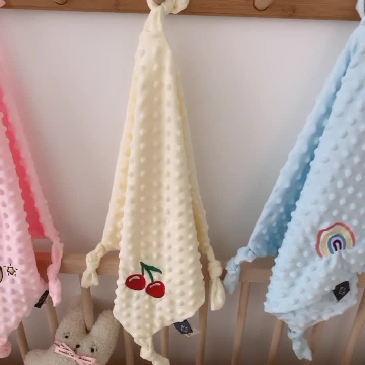 91家纺网 家纺一手货源 找家纺 （总）星期八 2020新款魔法豆豆安抚巾40*40cm