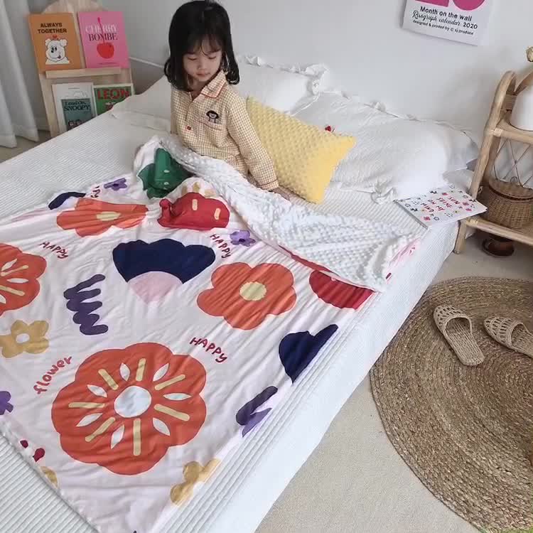 91家纺网 家纺一手货源 找家纺 星期八 2020新款A类针织棉豆豆毯 花儿朵朵