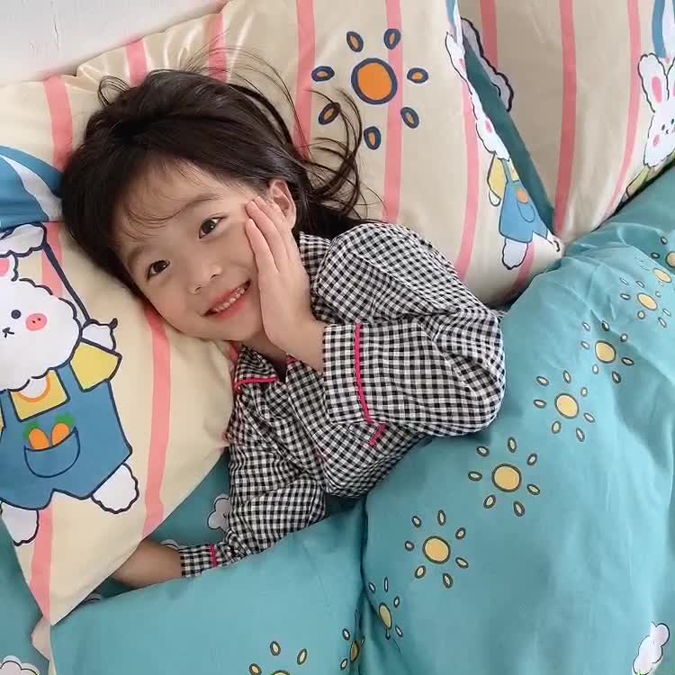 91家纺网 家纺一手货源 找家纺 星期八 2020新款全棉13070开学四件套 条纹兔