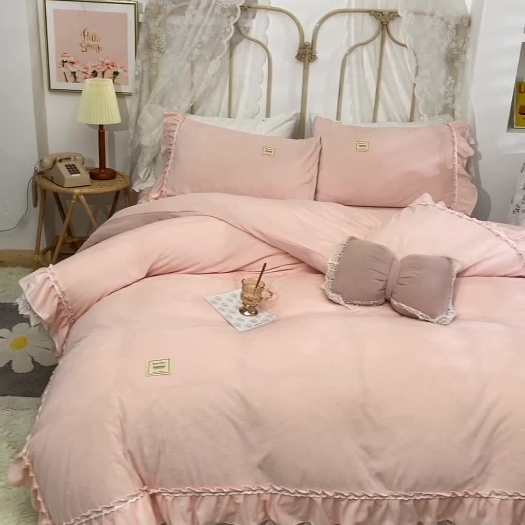 91家纺网 家纺一手货源 找家纺 艾米家居 2020新款缇娜水晶绒四件套 玉色