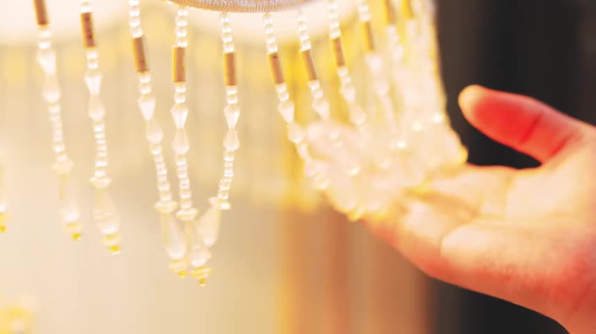 91家纺网 家纺一手货源 找家纺 宜凡家纺 2021新款夹棉水晶绒床裙四件套 欧若拉