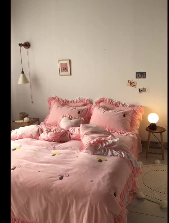 91家纺网 家纺一手货源 找家纺 淑女公社 2020新款秋冬毛巾绣13色四件套 小蘑菇粉玉