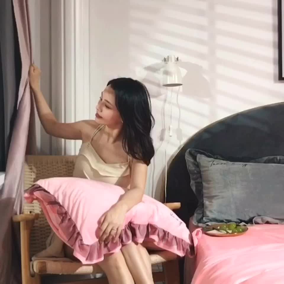 91家纺网 家纺一手货源 找家纺 蓝巢 2020新款水晶绒蕾丝边四件套 绒-浅粉