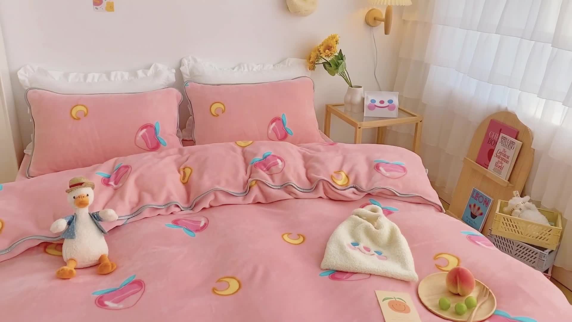 91家纺网 家纺一手货源 找家纺 顾里 2020新款韩国ins高端保暖牛奶绒套件 美少女蜜桃