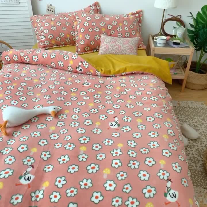 91家纺网 家纺一手货源 找家纺 星期八 2020新款秋冬加厚保暖牛奶绒四件套 可爱小鹅