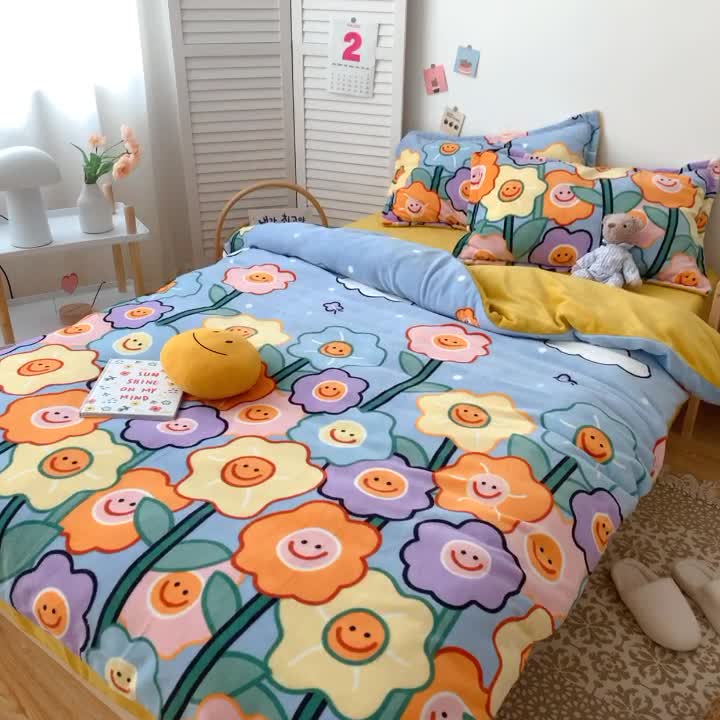 91家纺网 家纺一手货源 找家纺 星期八 2020新款秋冬加厚保暖牛奶绒四件套 笑脸花