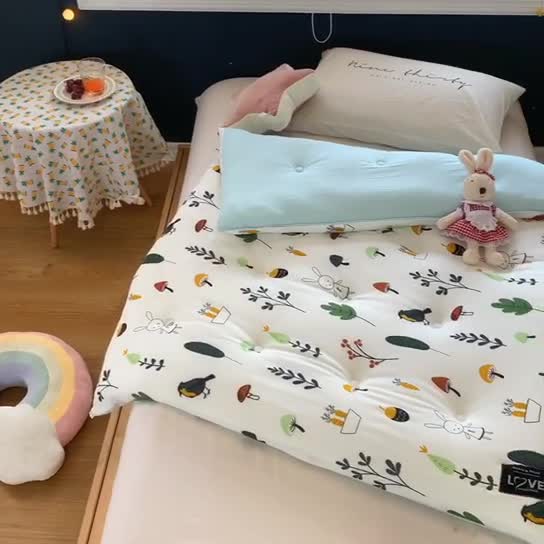 91家纺网 家纺一手货源 找家纺 宅部落 2020新款A类针织棉抗菌儿童冬被 奇幻森林