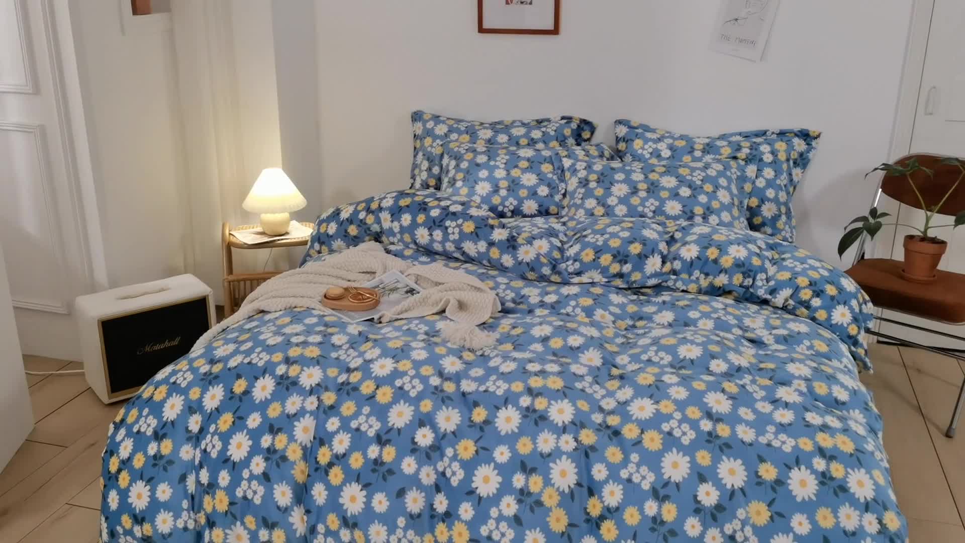 91家纺网 家纺一手货源 找家纺 纽缦 2020新款绒单层床裙四件套 雏菊之恋蓝