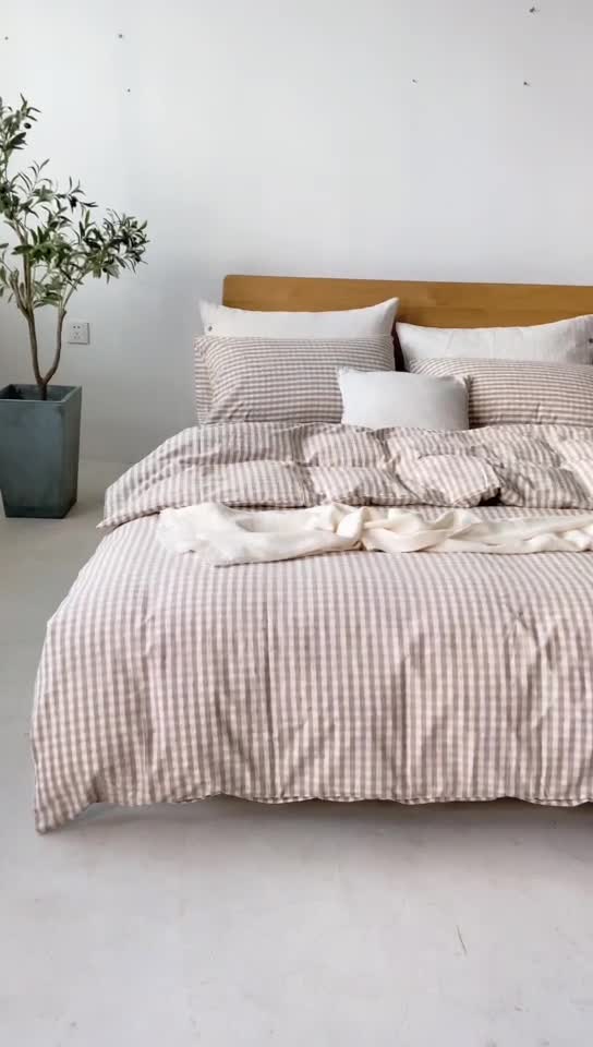 91家纺网 家纺一手货源 找家纺 棉邦 2020新款全棉色织水洗棉四件套日式简约系列 米小格