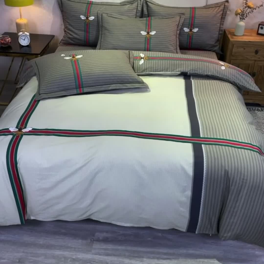 91家纺网 家纺一手货源 找家纺 金爱家 2021新款全棉13372四件套条格简约系列 极简主义