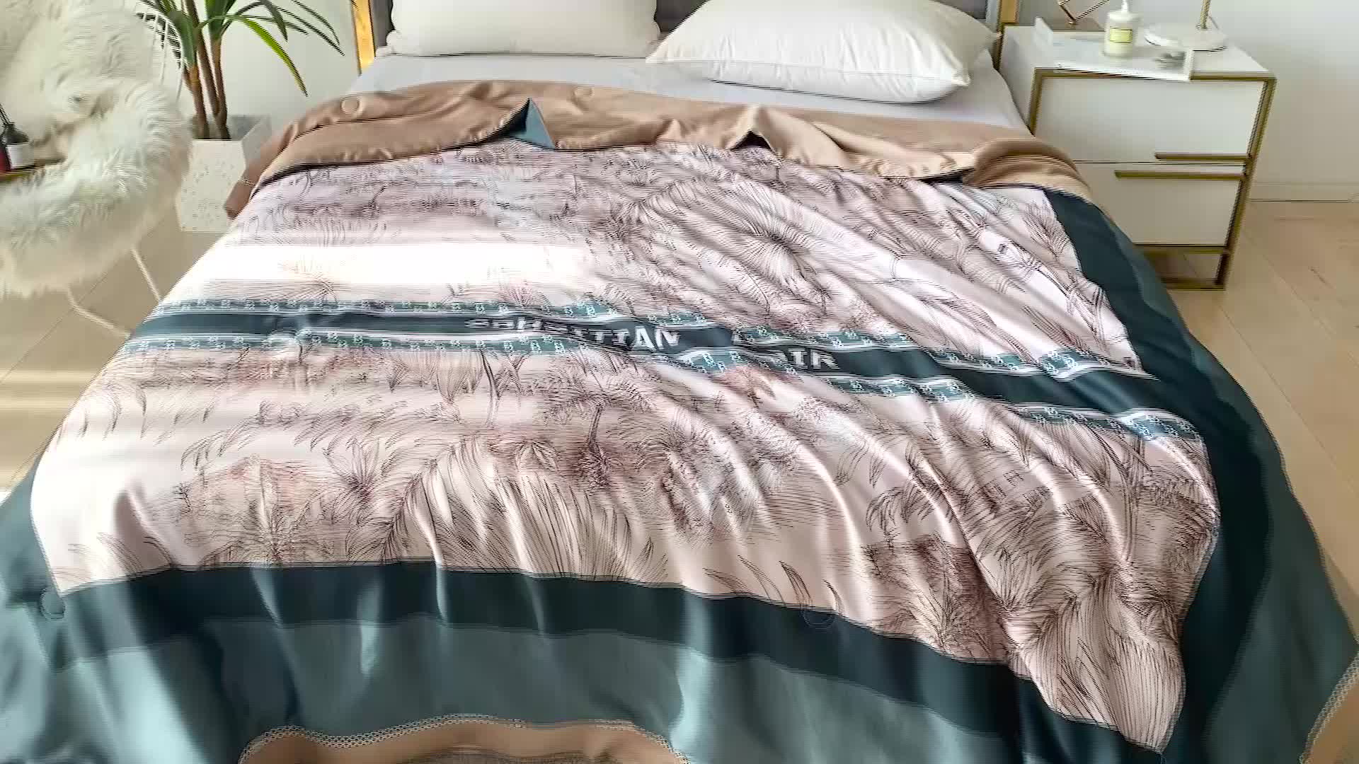 91家纺网 家纺一手货源 找家纺 娇逸 2021新款40天丝莫代尔镂空款夏凉被 格瑞斯