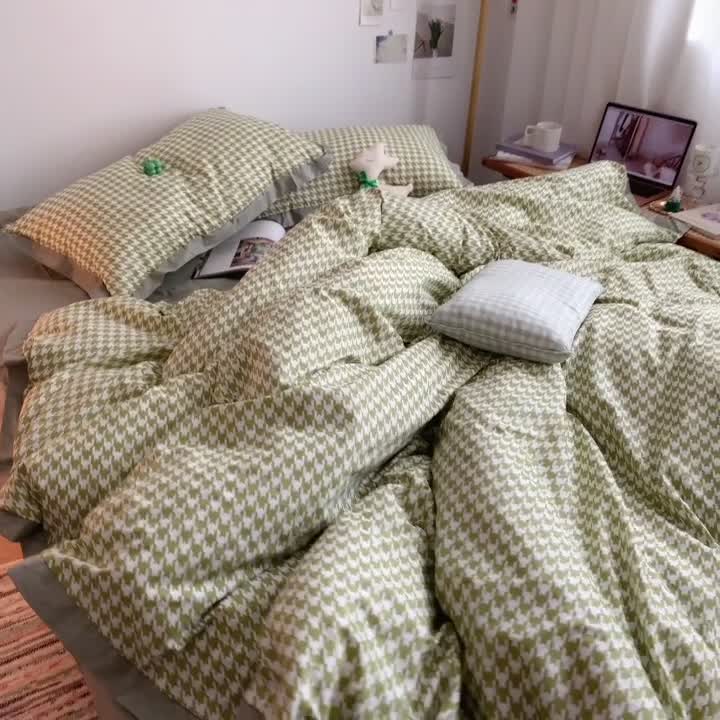 91家纺网 家纺一手货源 找家纺 星期八 2021新款13372千鸟格刺绣四件套 千鸟格绿