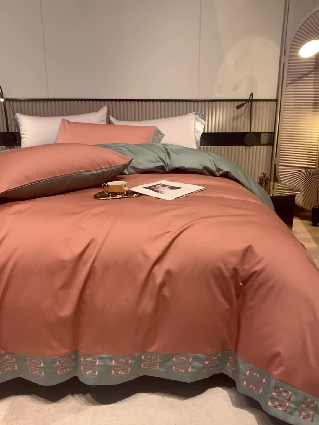 91家纺网 家纺一手货源 找家纺 爱缦2021宫系列100S长绒棉澳棉刺绣四件套浆果色-云衫绿