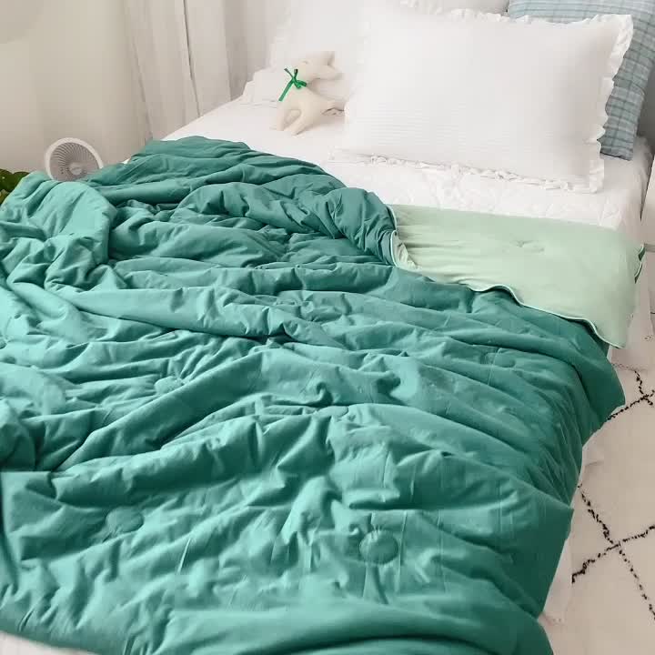 91家纺网 家纺一手货源 找家纺 星期八 2021新款马卡龙大豆针织棉夏被 深绿-浅绿