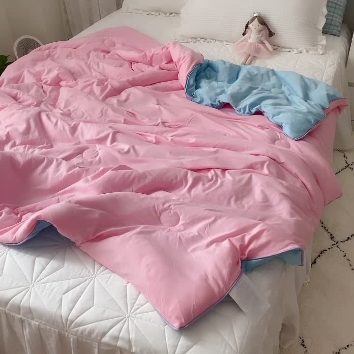 91家纺网 家纺一手货源 找家纺 星期八 2021新款马卡龙大豆针织棉夏被 粉-蓝