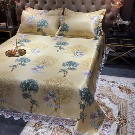 91家纺网 家纺一手货源 找家纺 ds生活馆 2021新款欧式蕾丝花边床单款凉席冰丝席梦境黄