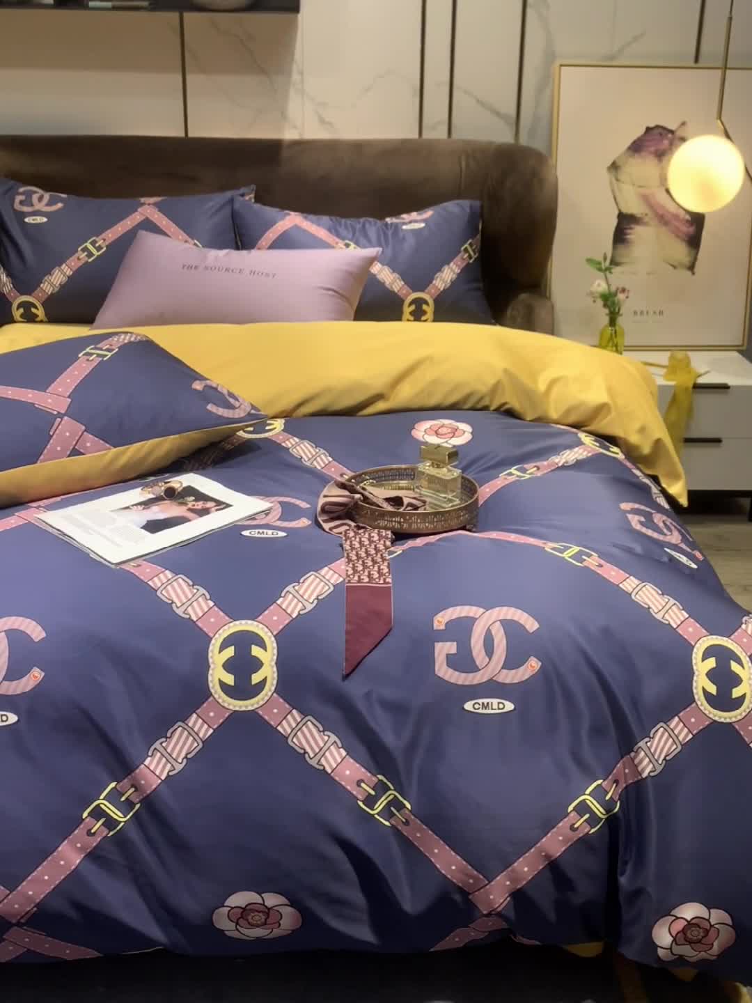 91家纺网 家纺一手货源 找家纺 凡客 2021春夏新款60支水洗真丝数码印花四件套轻奢风系列 凯洛纳斯