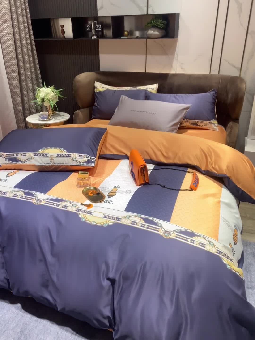 91家纺网 家纺一手货源 找家纺 凡客 2021春夏新款60支水洗真丝数码印花四件套轻奢风系列 罗塞恋歌