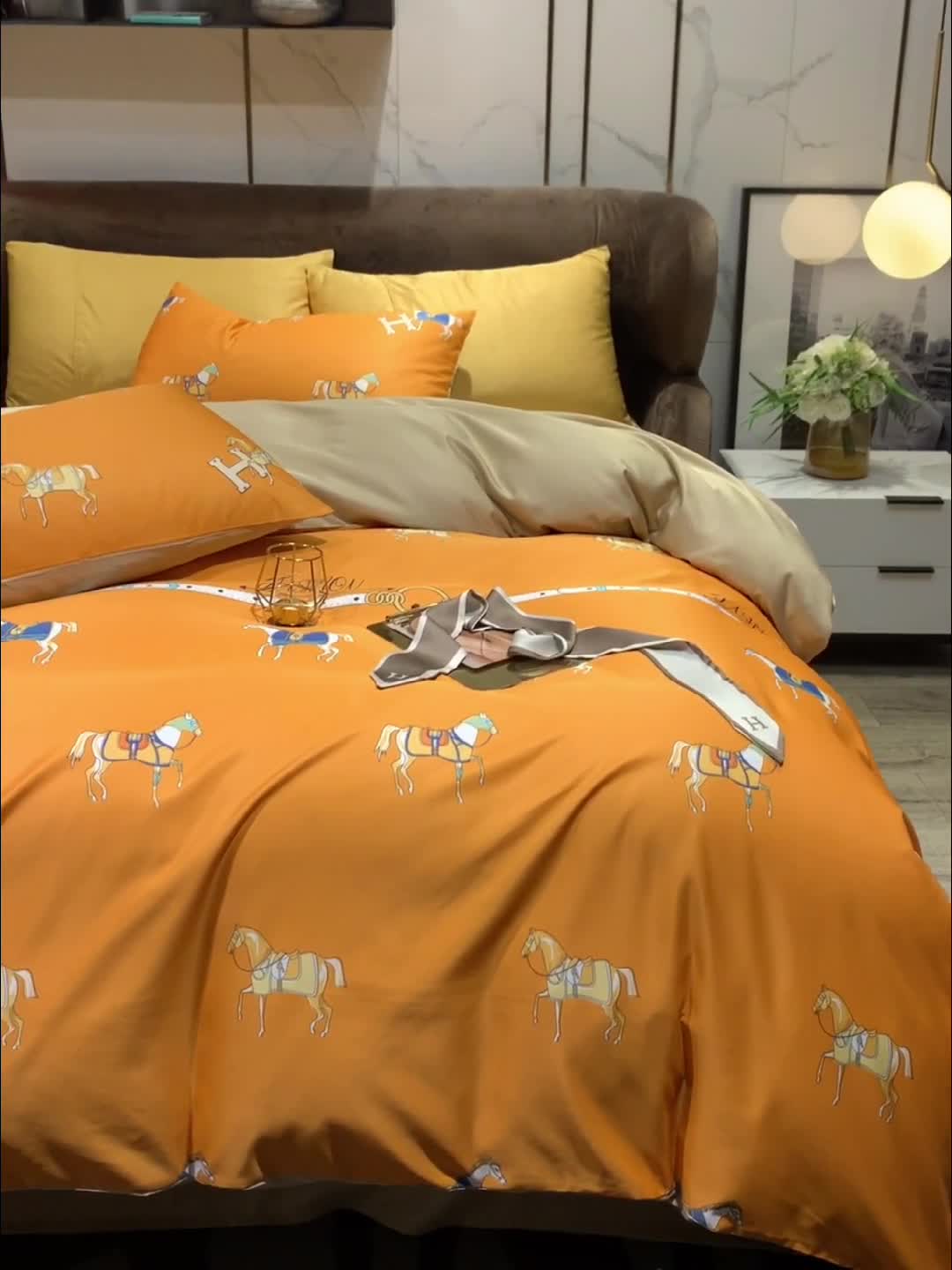 91家纺网 家纺一手货源 找家纺 凡客 2021春夏新款60支水洗真丝数码印花四件套轻奢风系列 帕特里克