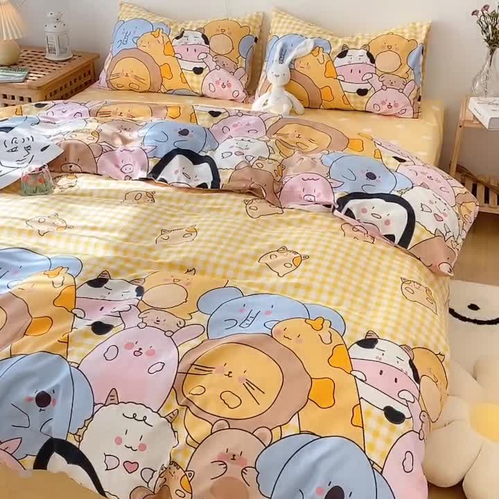 91家纺网 家纺一手货源 找家纺 2022年新款卡通系列全棉印花四件套实拍图直播爆款 欢乐牧场