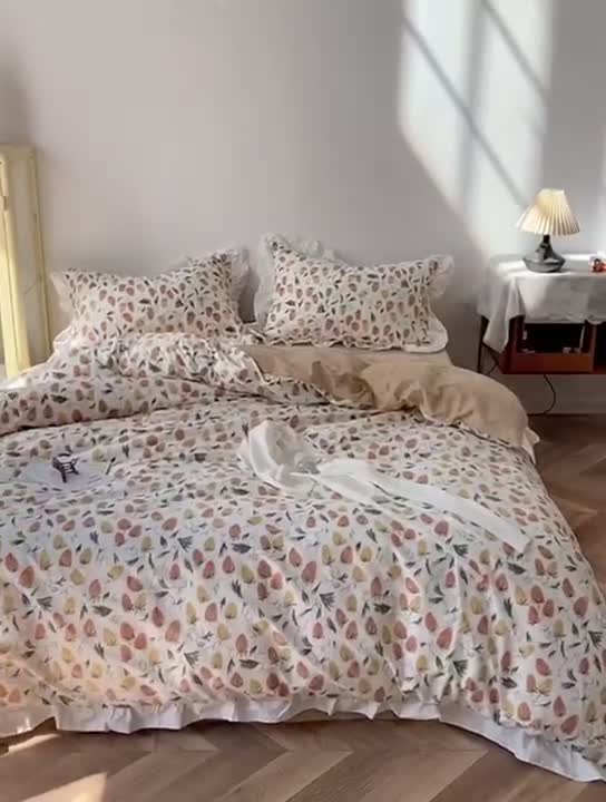 91家纺网 家纺一手货源 找家纺 洋铭区 2021新款印花四件套 草莓小丸子