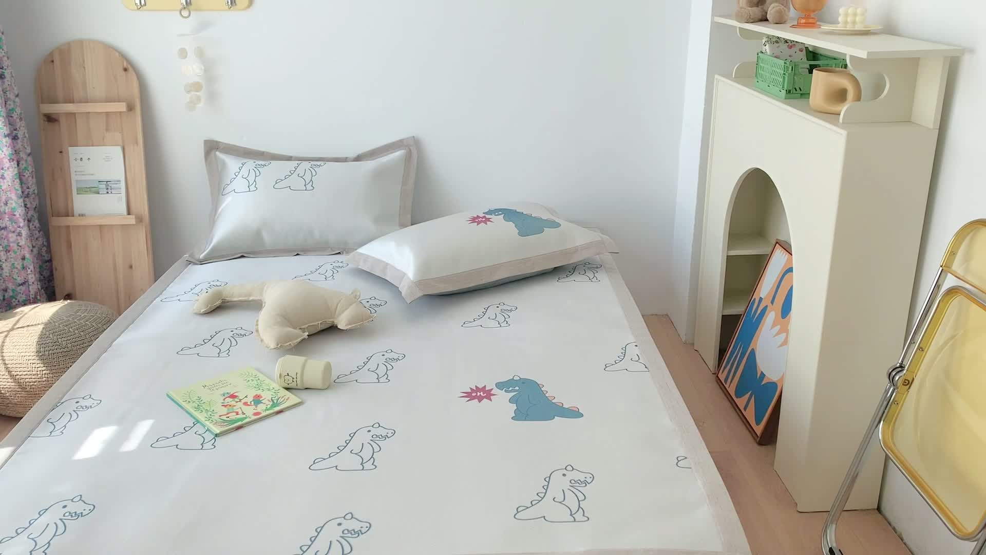 91家纺网 家纺一手货源 找家纺 时年 2021新款水洗养生冰丝凉席 恐龙战队