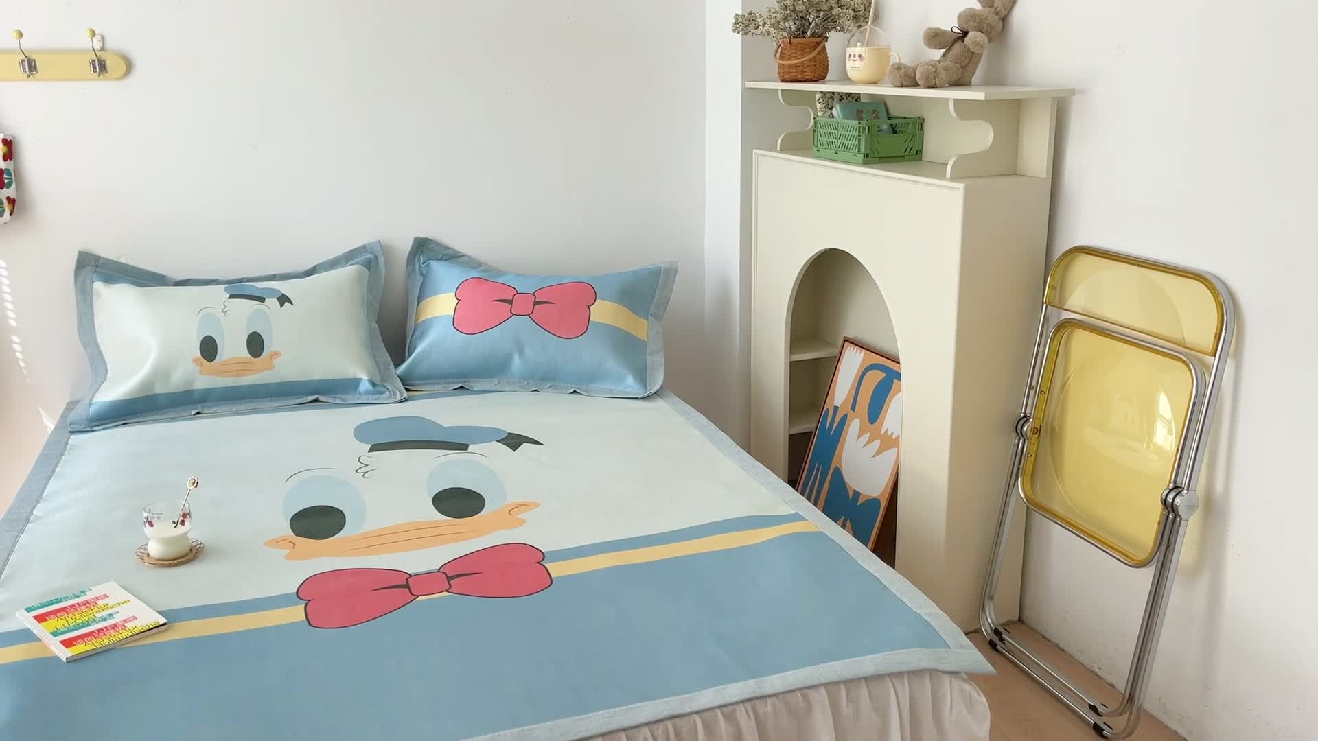 91家纺网 家纺一手货源 找家纺 时年 2021新款水洗养生冰丝凉席 萌鸭先生