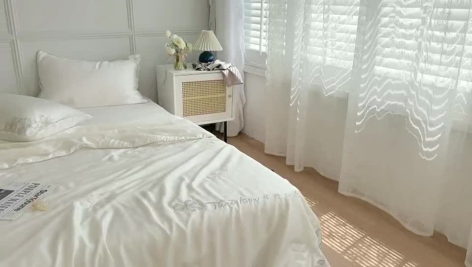 91家纺网 家纺一手货源 找家纺 星野家居 2021新款80s天丝夏被系列 蝴蝶结白