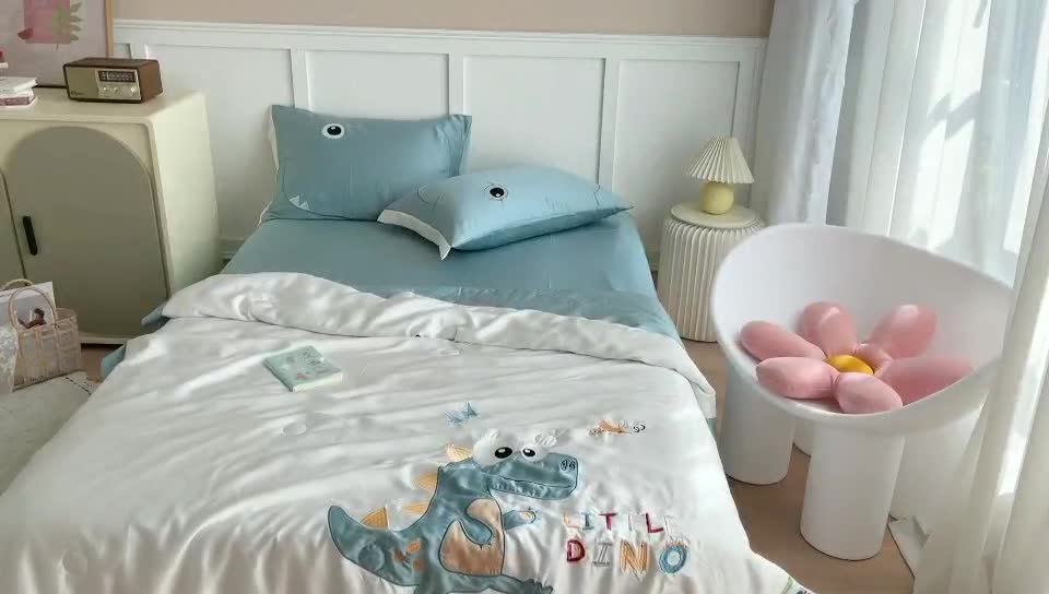 91家纺网 家纺一手货源 找家纺 星野家居 2021新款80s天丝夏被系列 恐龙