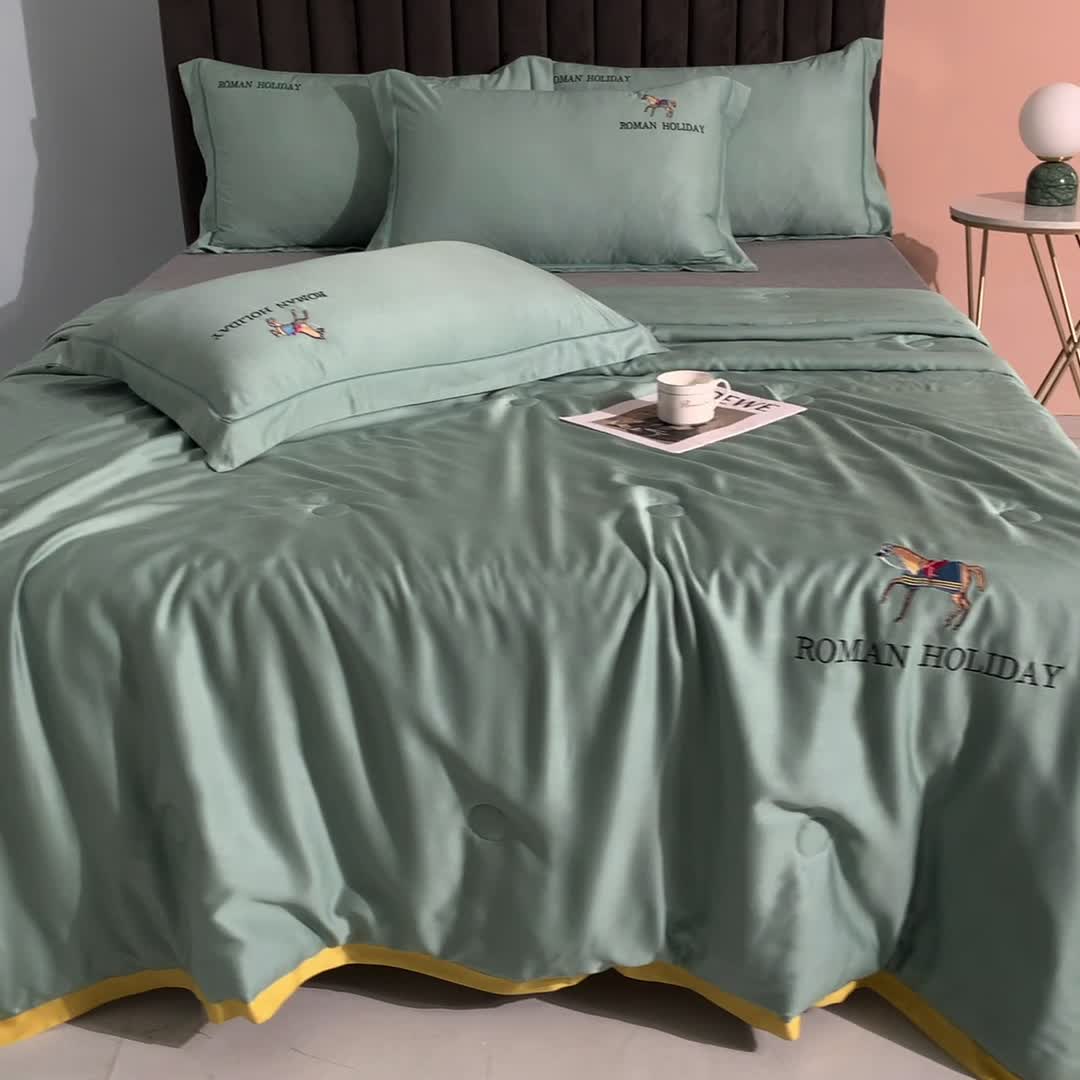 91家纺网 家纺一手货源 找家纺 棉生活 2021新款爱玛系列天丝夏被 琥珀绿