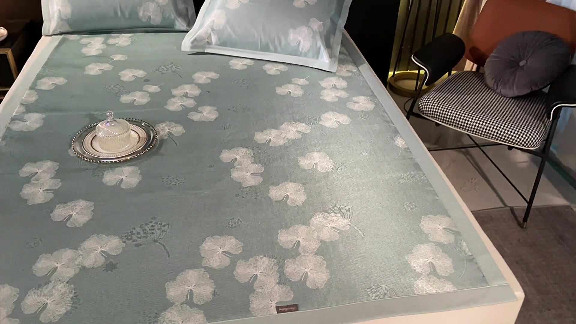 91家纺网 家纺一手货源 找家纺 安哆啦 2021新款全棉宽边冰丝席三件套 银杏叶