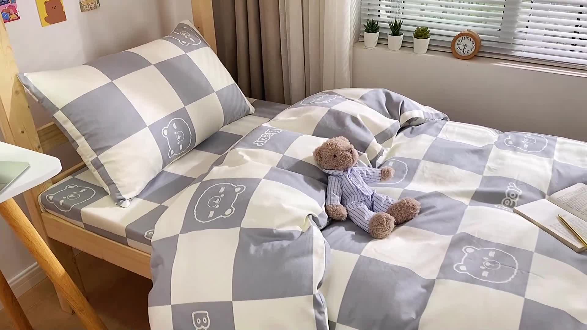 91家纺网 家纺一手货源 找家纺 金丝鸟 2021新款全棉活性13372学生三件套 无影熊