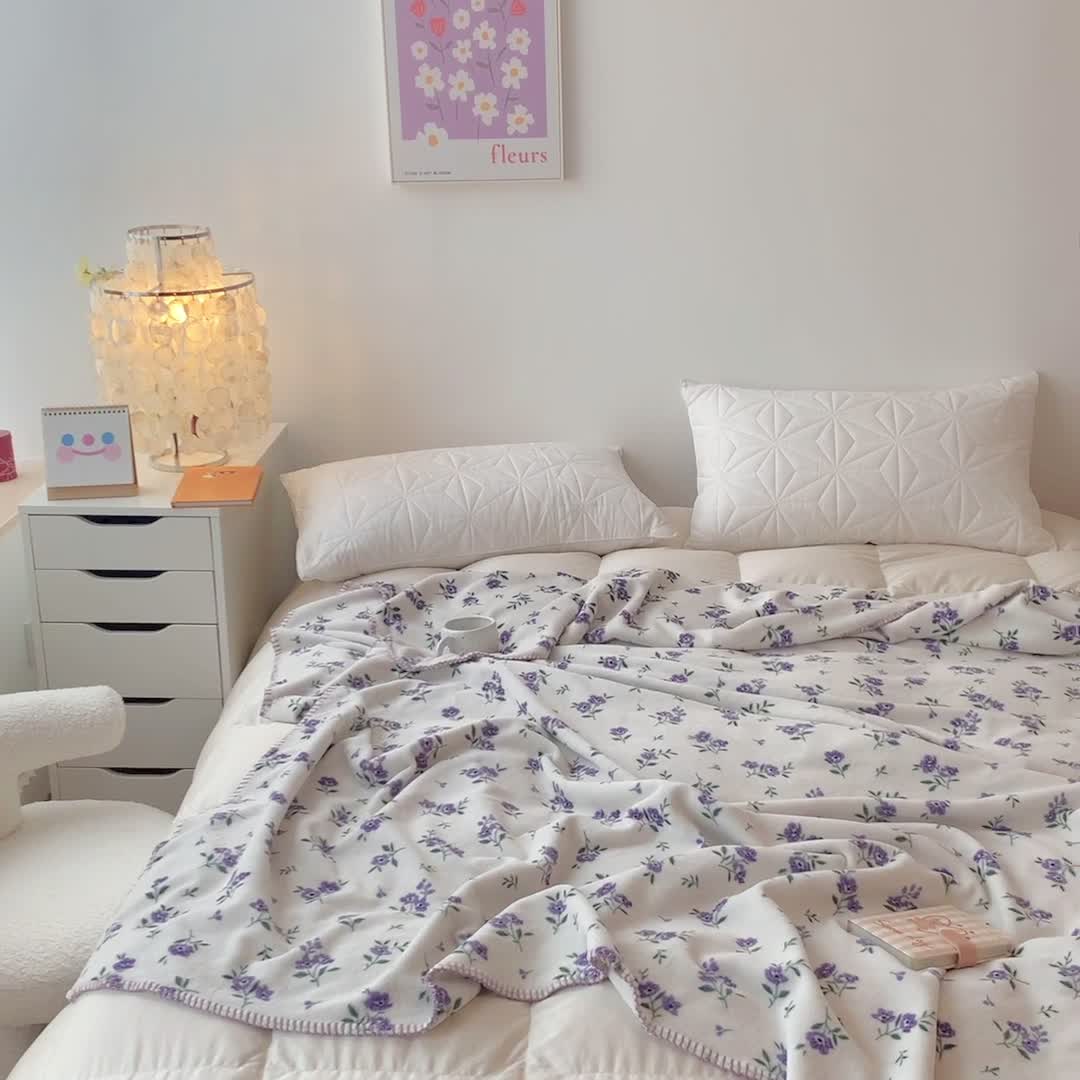 91家纺网 家纺一手货源 找家纺 澳萝拉2021新款小清新牛奶绒双层盖毯毛毯法莱绒雪花绒小浪漫