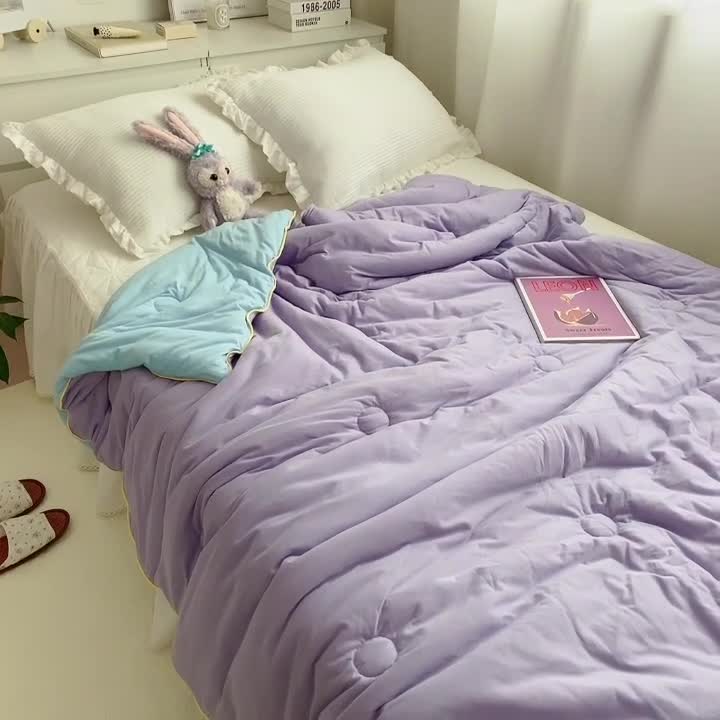 91家纺网 家纺一手货源 找家纺 星期八 2021新款马卡龙大豆针织春秋被冬被 紫蓝