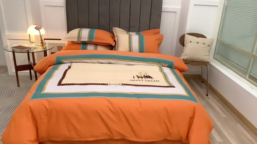 91家纺网 家纺一手货源 找家纺 金爱家 2021新款大版磨毛条格简约四件套 护花使者