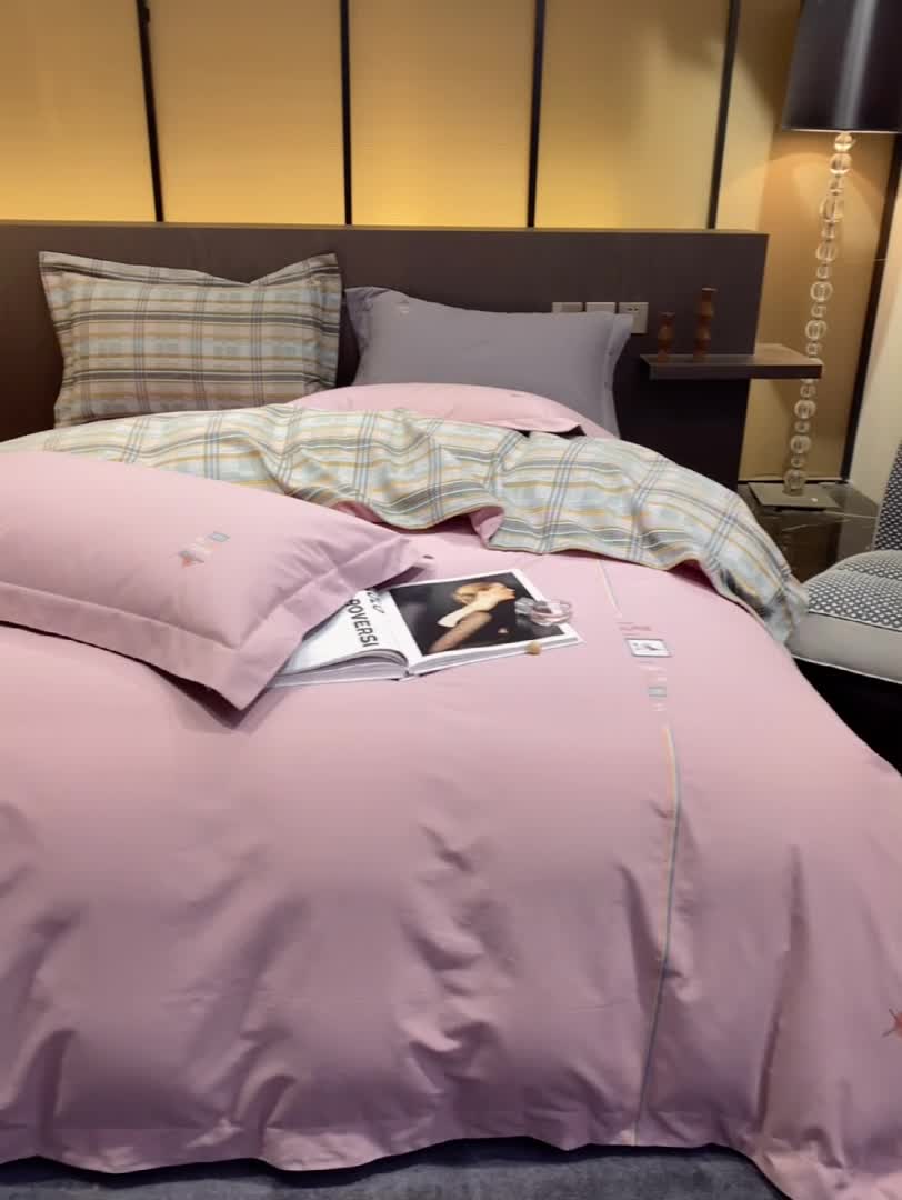 91家纺网 家纺一手货源 找家纺 威克凯丽 秋冬绣花3636磨毛四件套 梦幻天空-豆沙