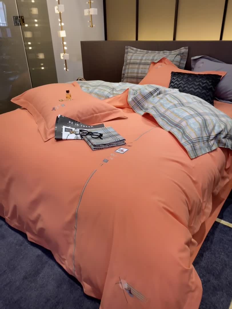 91家纺网 家纺一手货源 找家纺 威克凯丽 秋冬绣花3636磨毛四件套 梦幻天空-桔色